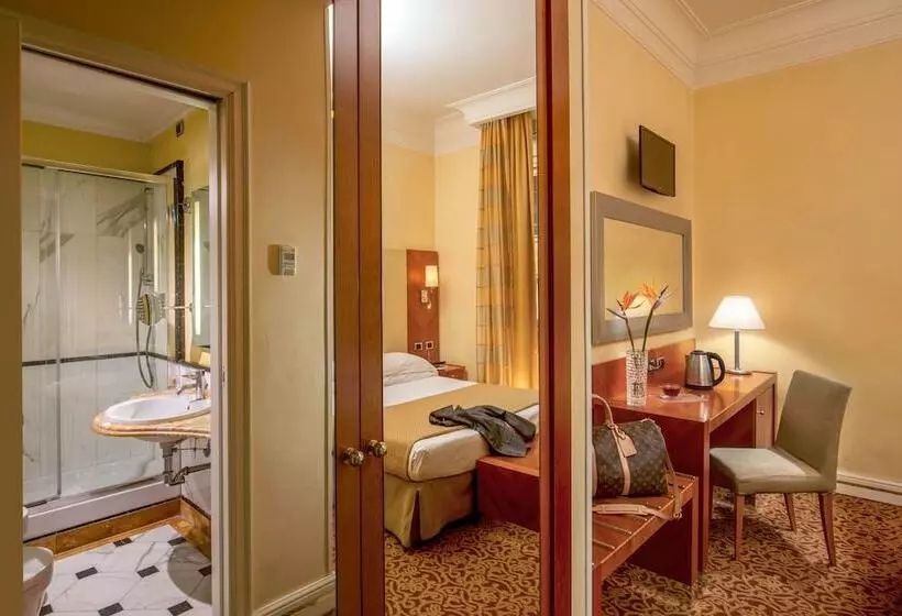 Fotos del hotel Suite Opera Rooms:  24
