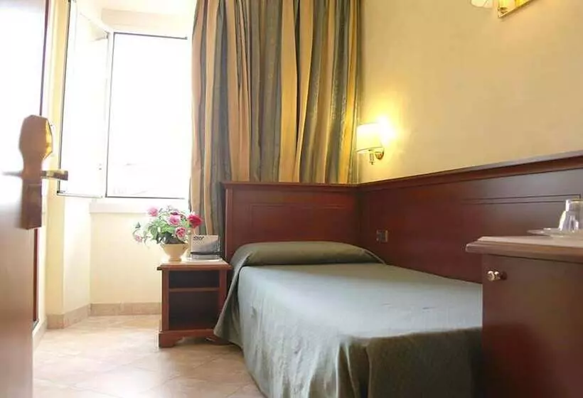Suite Opera Rooms