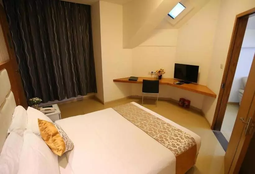 Landscape Fashion  Guangzhou East Station