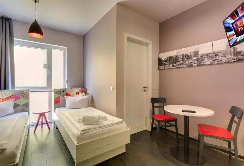 Fotos del hotel Meininger Hotel Berlin Alexanderplatz:  19