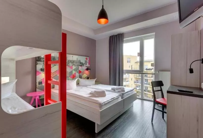 Fotos del hotel Meininger Hotel Berlin Alexanderplatz:  22