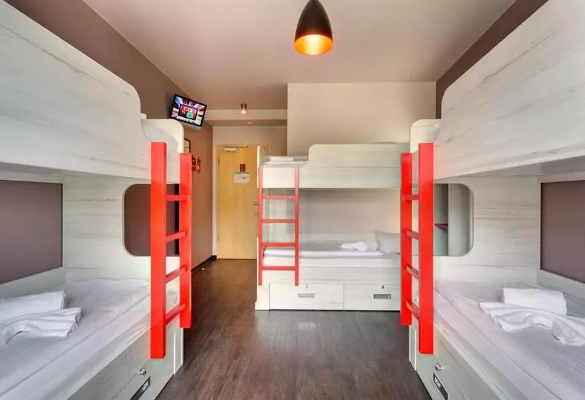 Fotos del hotel Meininger Hotel Berlin Alexanderplatz:  25