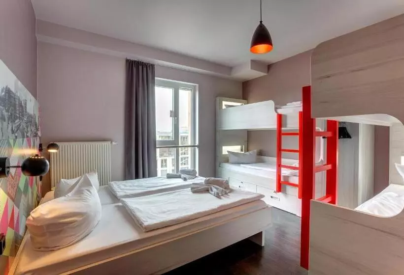 Fotos del hotel Meininger Hotel Berlin Alexanderplatz:  20