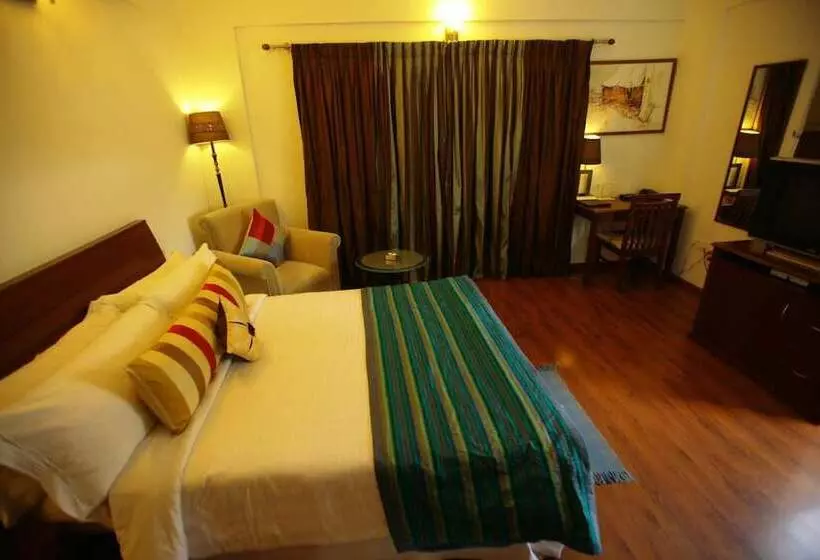 Fotos del hotel Justa Off Mg Road:  16