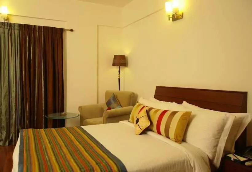 Fotos del hotel Justa Off Mg Road:  19