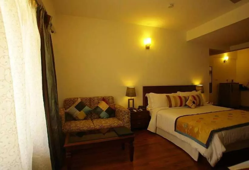 Fotos del hotel Justa Off Mg Road:  20