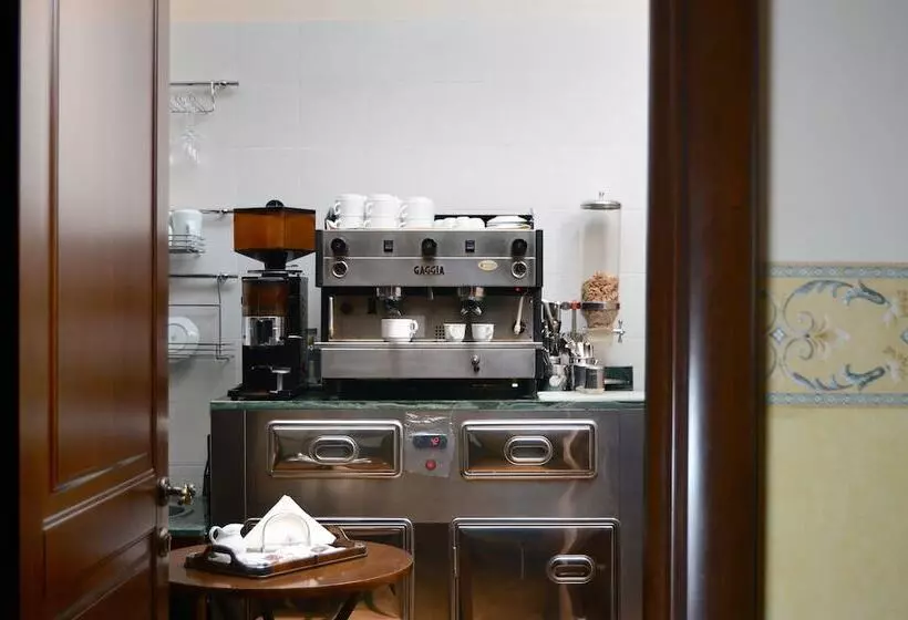 Fotos del hotel Pintostorey:  3