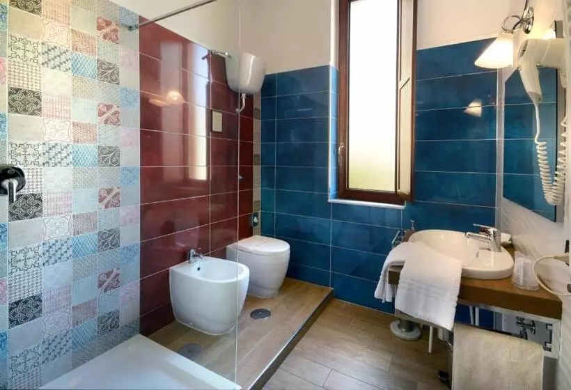 Fotos del hotel Pintostorey:  4