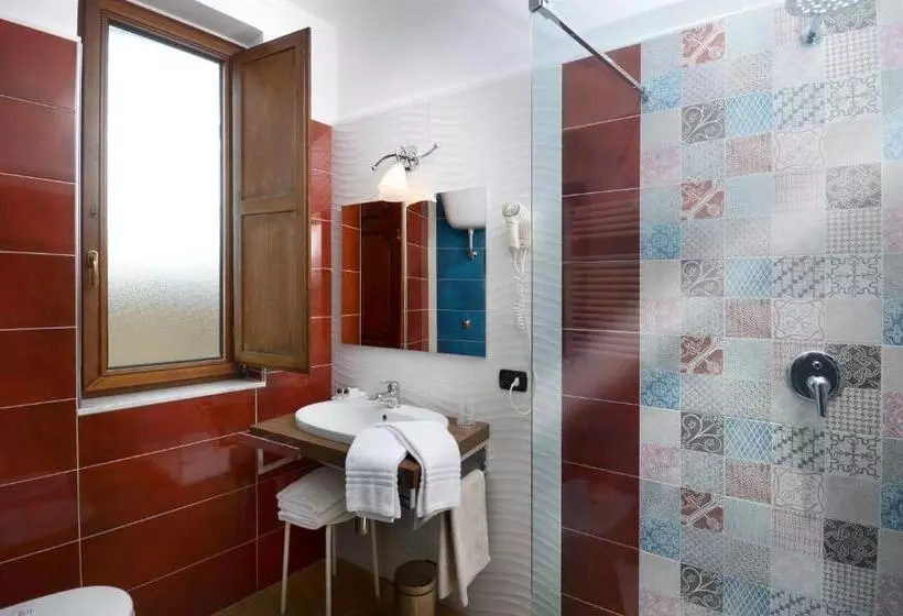 Fotos del hotel Pintostorey:  17