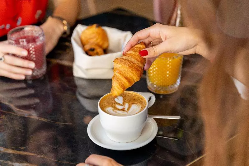 Fotos del hotel Voco Paris Montparnasse, An Ihg:  4