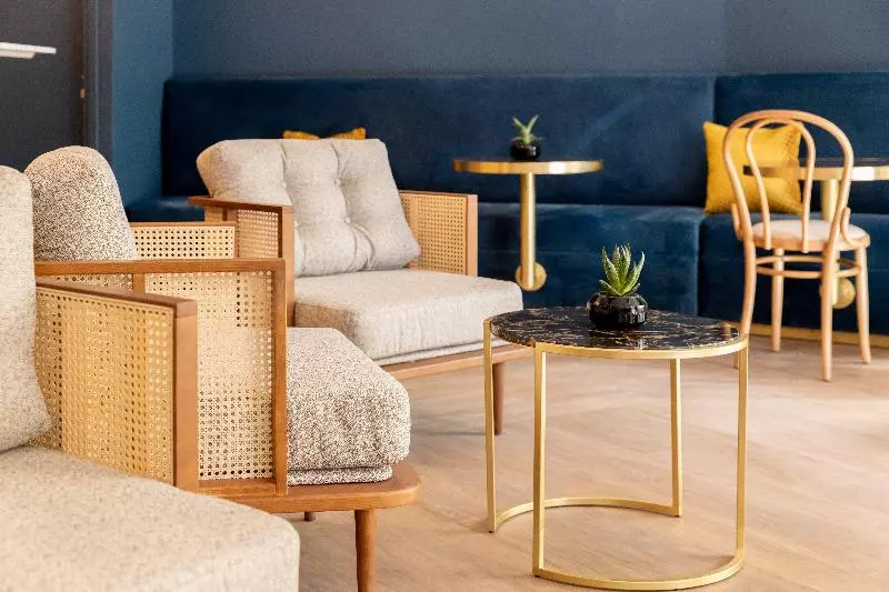 Fotos del hotel Voco Paris Montparnasse, An Ihg:  2