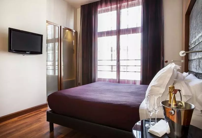 Banke Opera, Autograph Collection