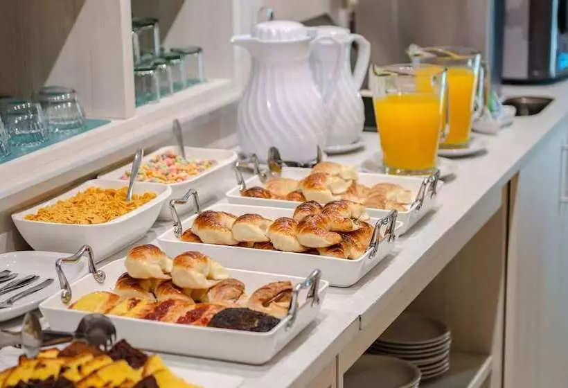 Fotos del hotel Sennac Hotel:  3