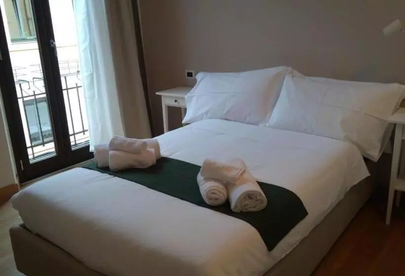 Colosseo Guest House