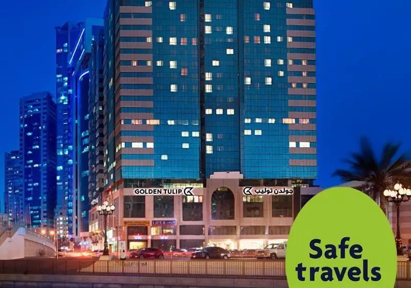 Fotos del hotel Golden Tulip  Apartments:  24