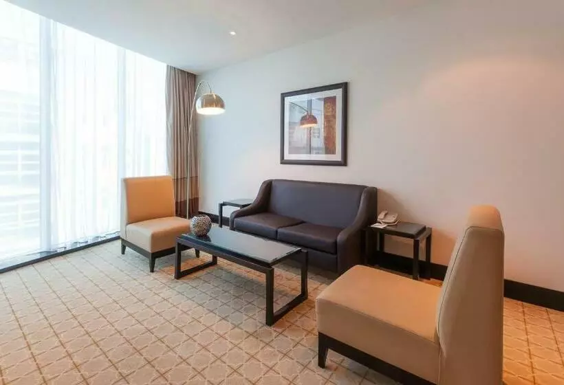 Fotos del hotel Holiday Inn Dubai  Al Barsha, An Ihg:  24