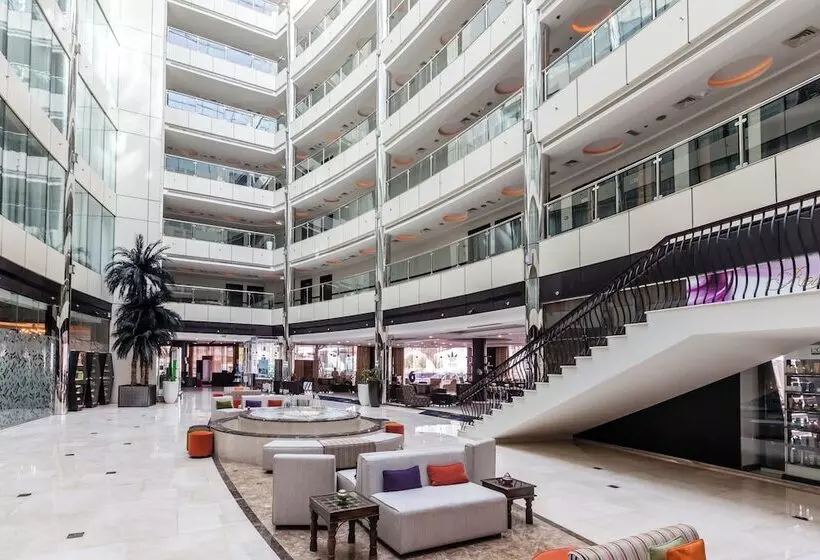 Fotos del hotel Holiday Inn Dubai  Al Barsha, An Ihg:  120