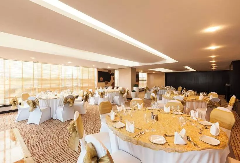 Fotos del hotel Holiday Inn Dubai  Al Barsha, An Ihg:  138