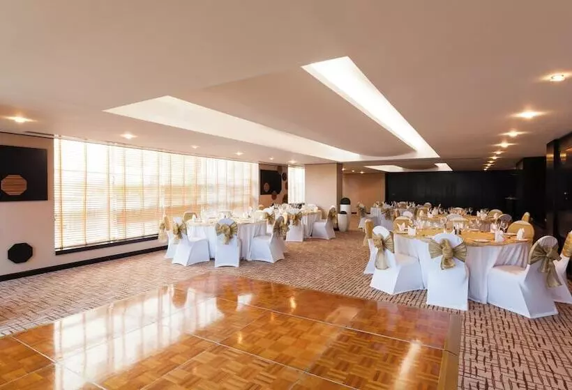 Fotos del hotel Holiday Inn Dubai  Al Barsha, An Ihg:  139