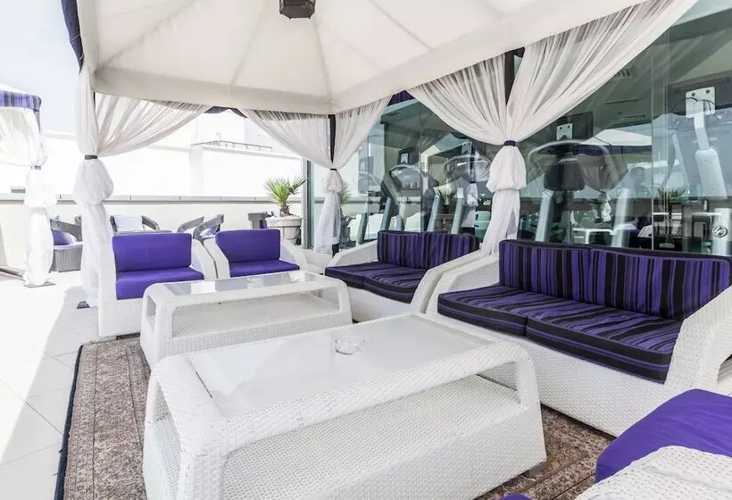 Fotos del hotel Holiday Inn Dubai  Al Barsha, An Ihg:  144