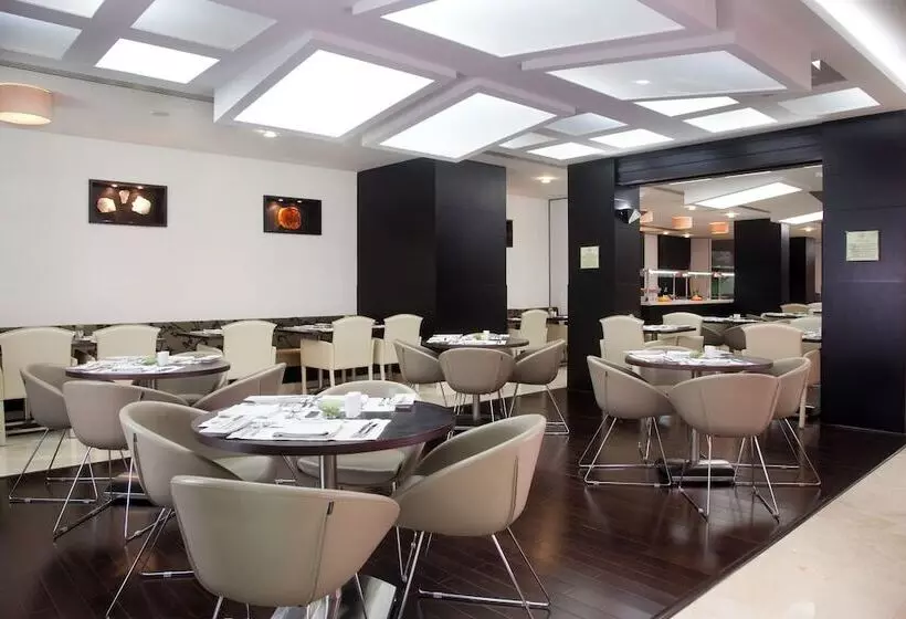Fotos del hotel Holiday Inn Dubai  Al Barsha, An Ihg:  7