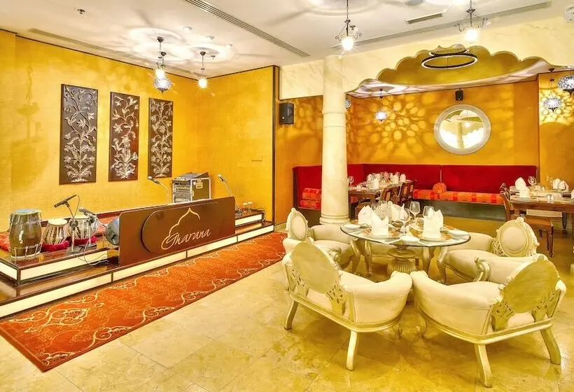 Fotos del hotel Holiday Inn Dubai  Al Barsha, An Ihg:  151