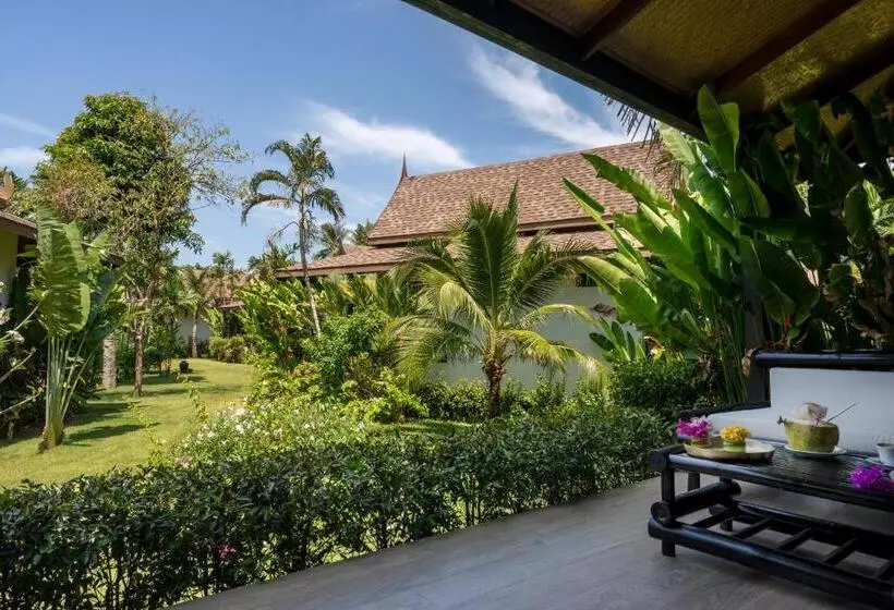 Fotos del hotel Lanta Palace Resort And Beach Club:  14