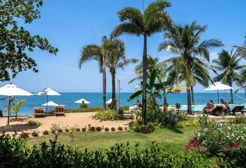 Fotos del hotel Lanta Palace Resort And Beach Club:  4