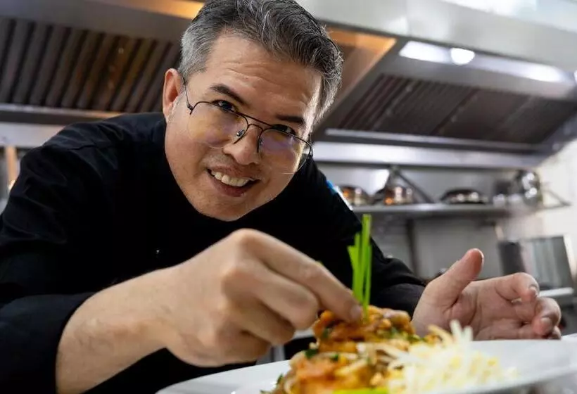 Fotos del hotel Lanta Palace Resort And Beach Club:  5