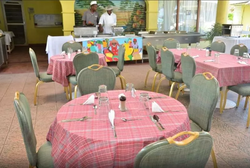 Fotos del hotel Merrils Beach Resorts Lll:  7