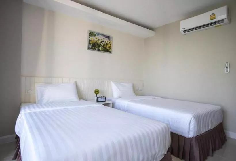 Fotos del hotel The Royal P Phuket  Sha Plus:  14