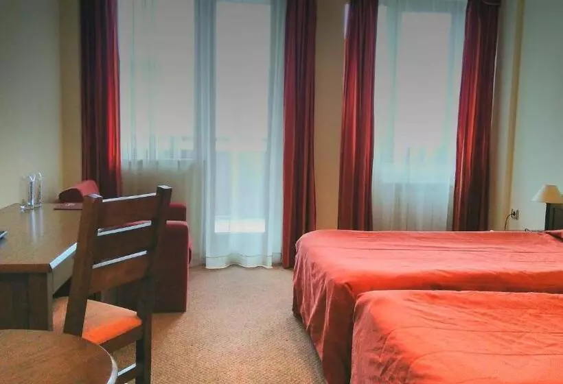 Fotos del hotel Evelina Palace Hotel:  15