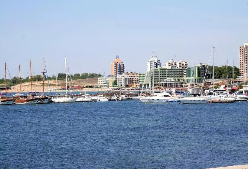 Fotos del hotel Aphrodite Beach:  13