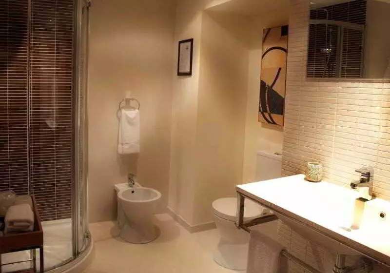 Fotos del hotel L'avenida:  4