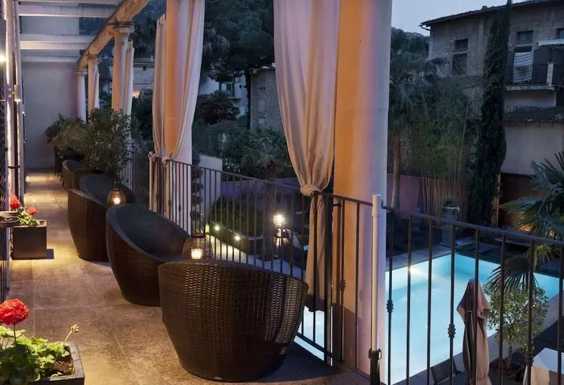 Fotos del hotel L'avenida:  3