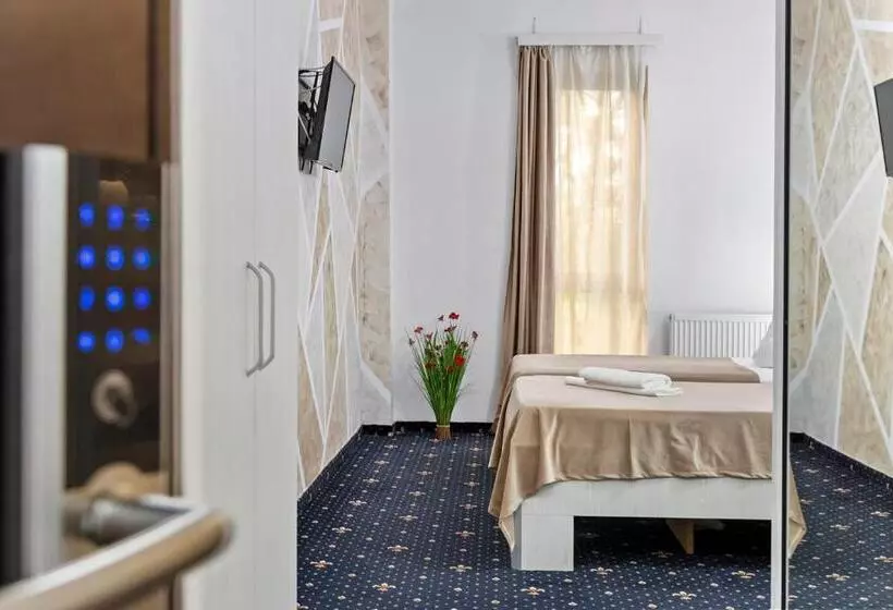 Fotos del hotel Charter Otopeni:  23
