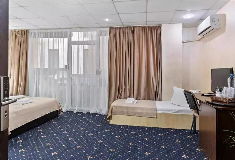 Fotos del hotel Charter Otopeni:  25