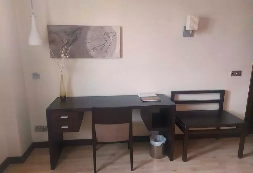 Fotos del hotel Emperatriz:  18