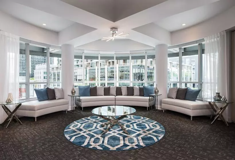 Fotos del hotel Le Crystal Montreal:  3