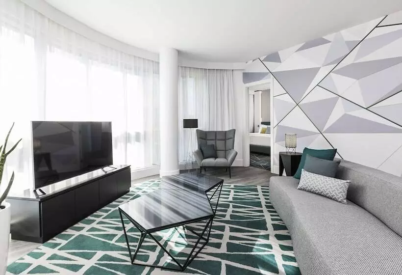 Fotos del hotel Le Crystal Montreal:  21