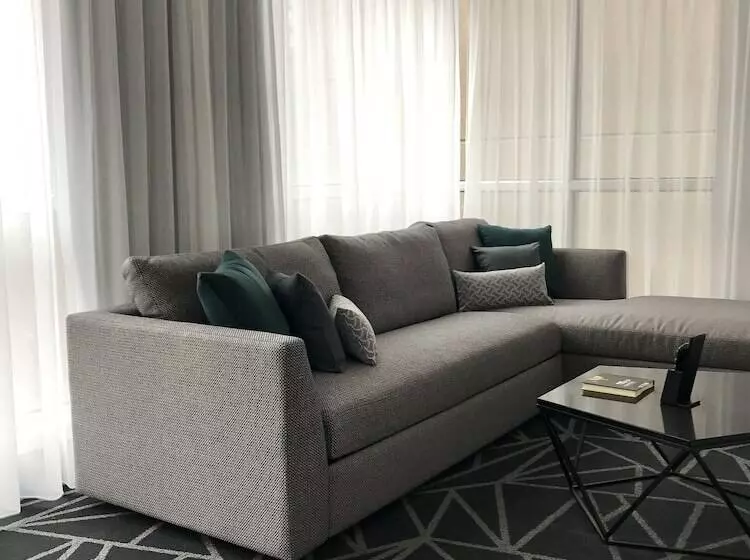 Fotos del hotel Le Crystal Montreal:  20