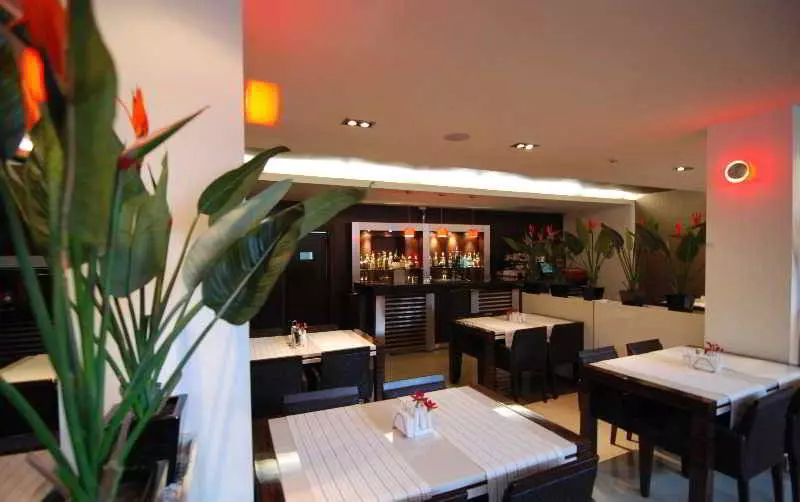 Fotos del hotel Cubix:  10