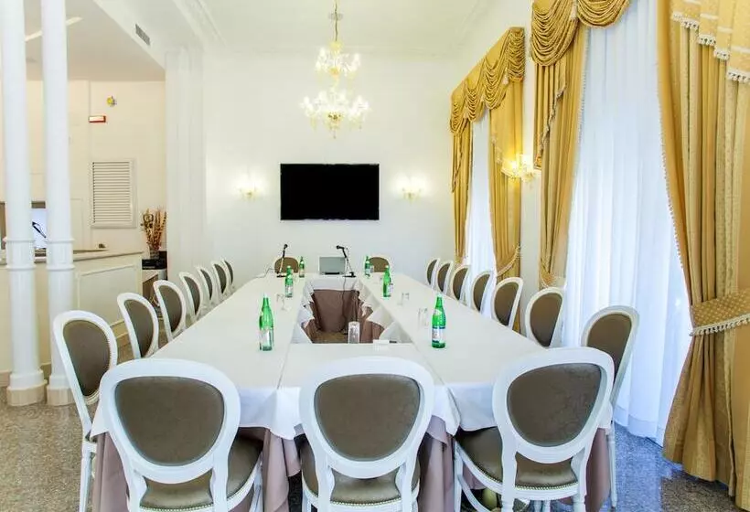 Fotos del hotel Fellini:  3