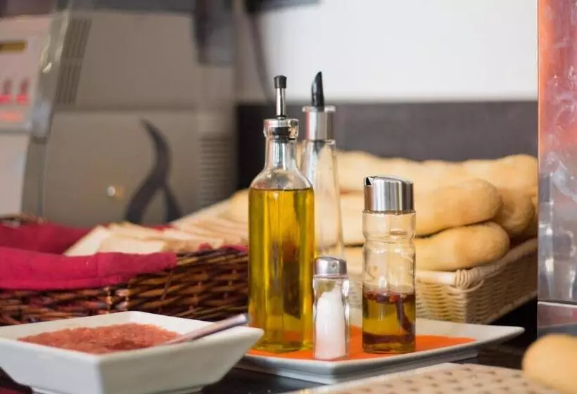 Fotos del hotel H2 Avila:  11