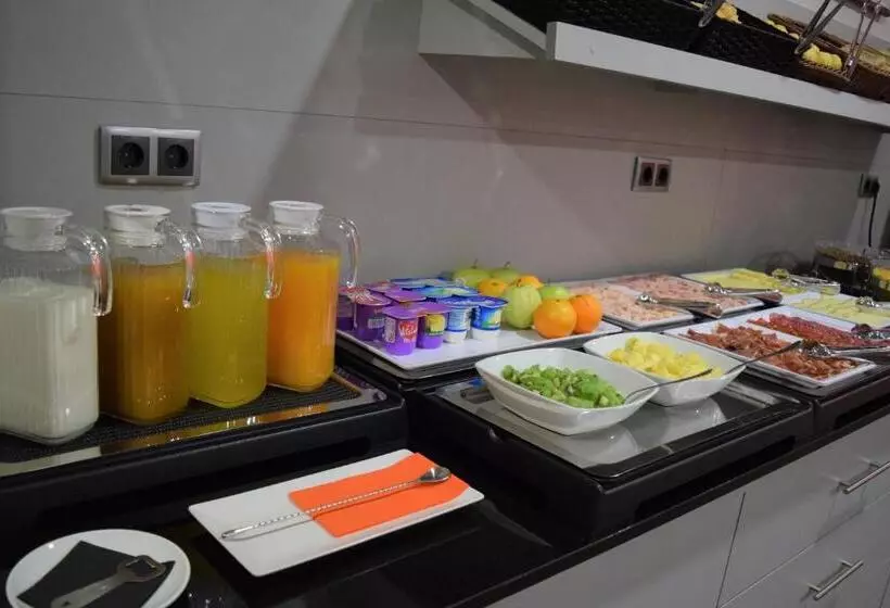 Fotos del hotel H2 Avila:  4