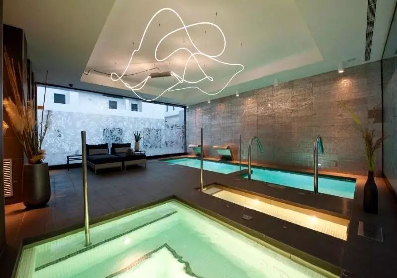 Fotos del hotel Migjorn Ibiza Suites & Spa:  18