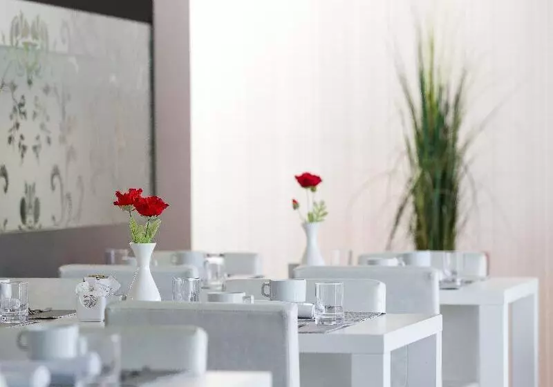 Fotos del hotel Migjorn Ibiza Suites & Spa:  9