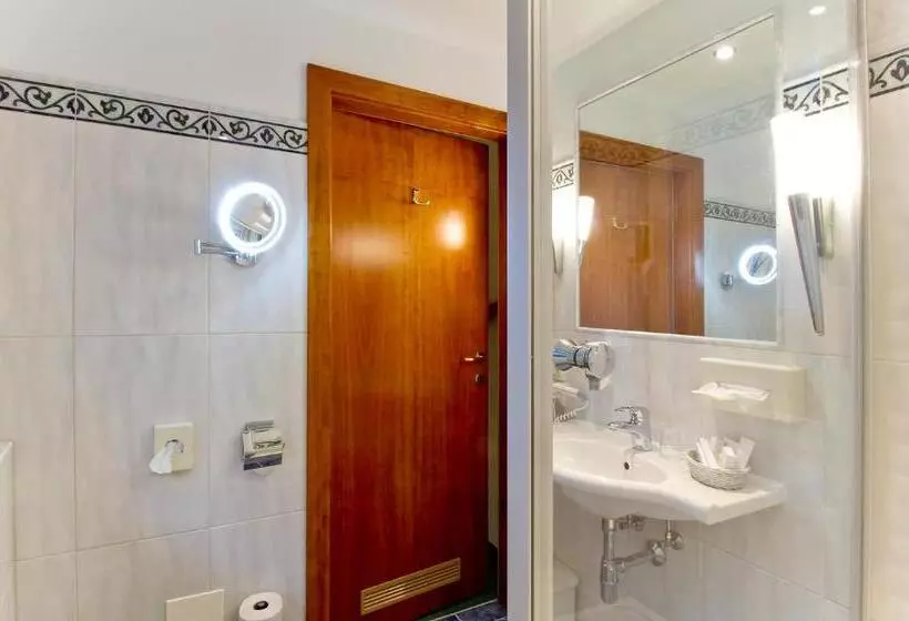 Fotos del hotel Seeböckenhotel Zum Weißen Hirschen:  13