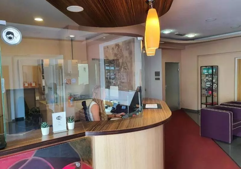 Fotos del hotel Arion Airport:  3