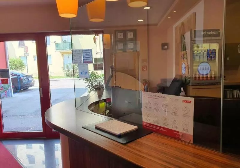 Fotos del hotel Arion Airport:  11